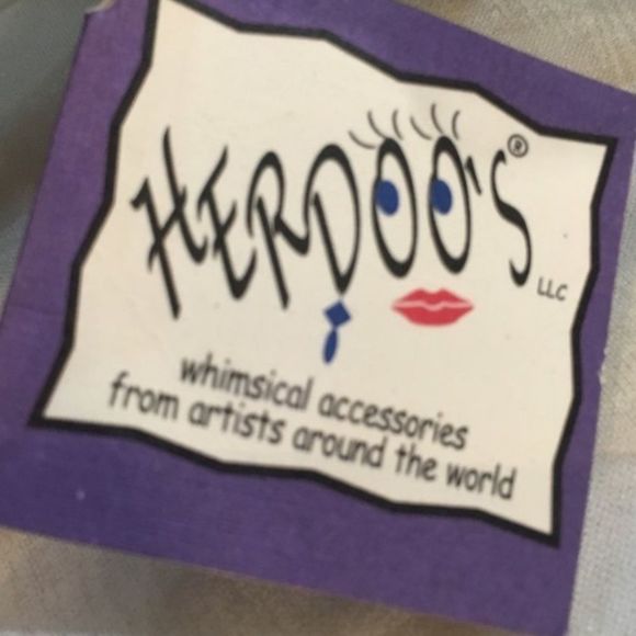 HERDOOS Whimsical Hairbrushes (2) Tennis And PJ’s - Picture 2 of 6